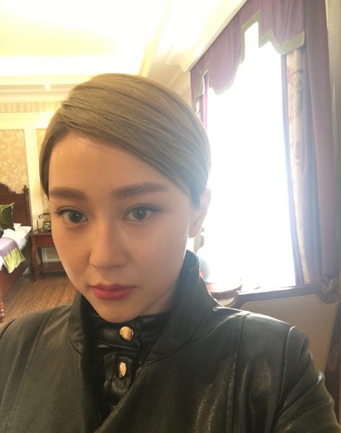 蒋依杉如今是老公是赵本山的弟子王龙综合网络,如有侵权联系删除.