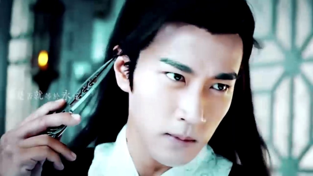 《飞刀又见飞刀》杨蓉白衣飘飘好仙气, 刘恺威耍飞刀也是很帅的!