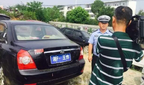 中国最牛的4个车牌,四个8都不算什么,这些车牌见过一个算你牛!