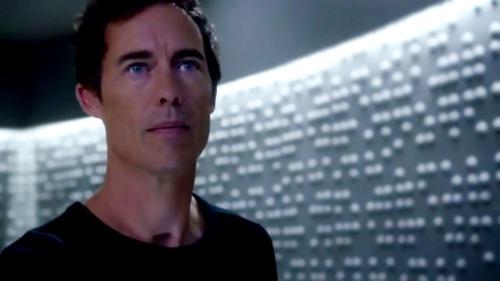 艾尔伯德斯旺美剧闪电侠中最出彩的反派