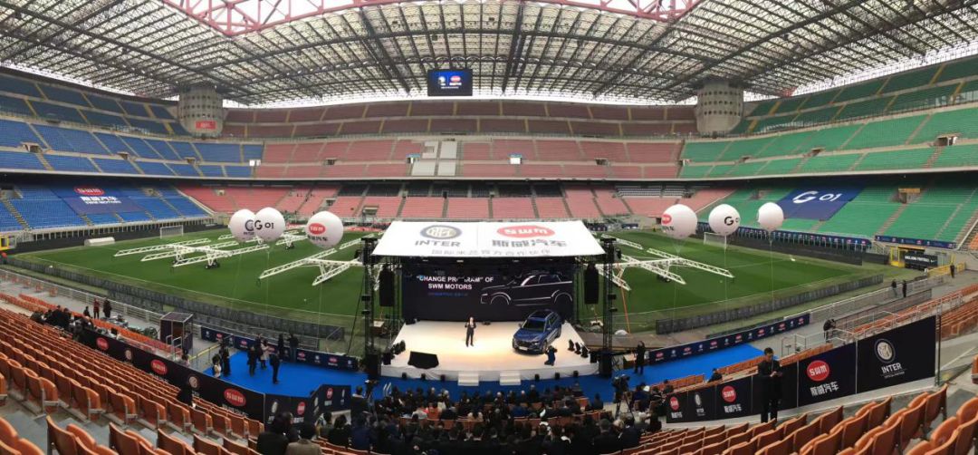 延续山寨风的斯威G01,根本没有对标领克和W