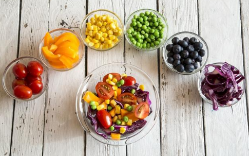 蔡依林称每天喝2800毫升水,每天真要喝8杯水