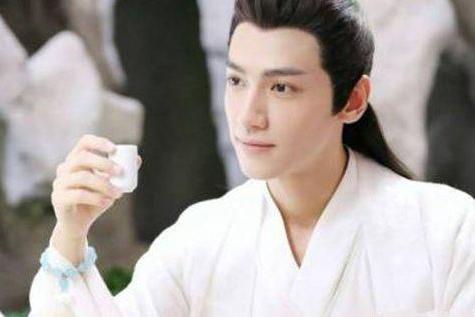 《香蜜沉沉》杨紫火了,邓伦火了,罗云熙也火了