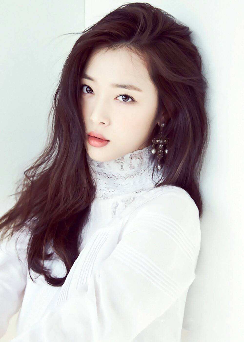 韩国口袋妹妹崔雪莉,韩式美搭又美又温柔,你值得拥有