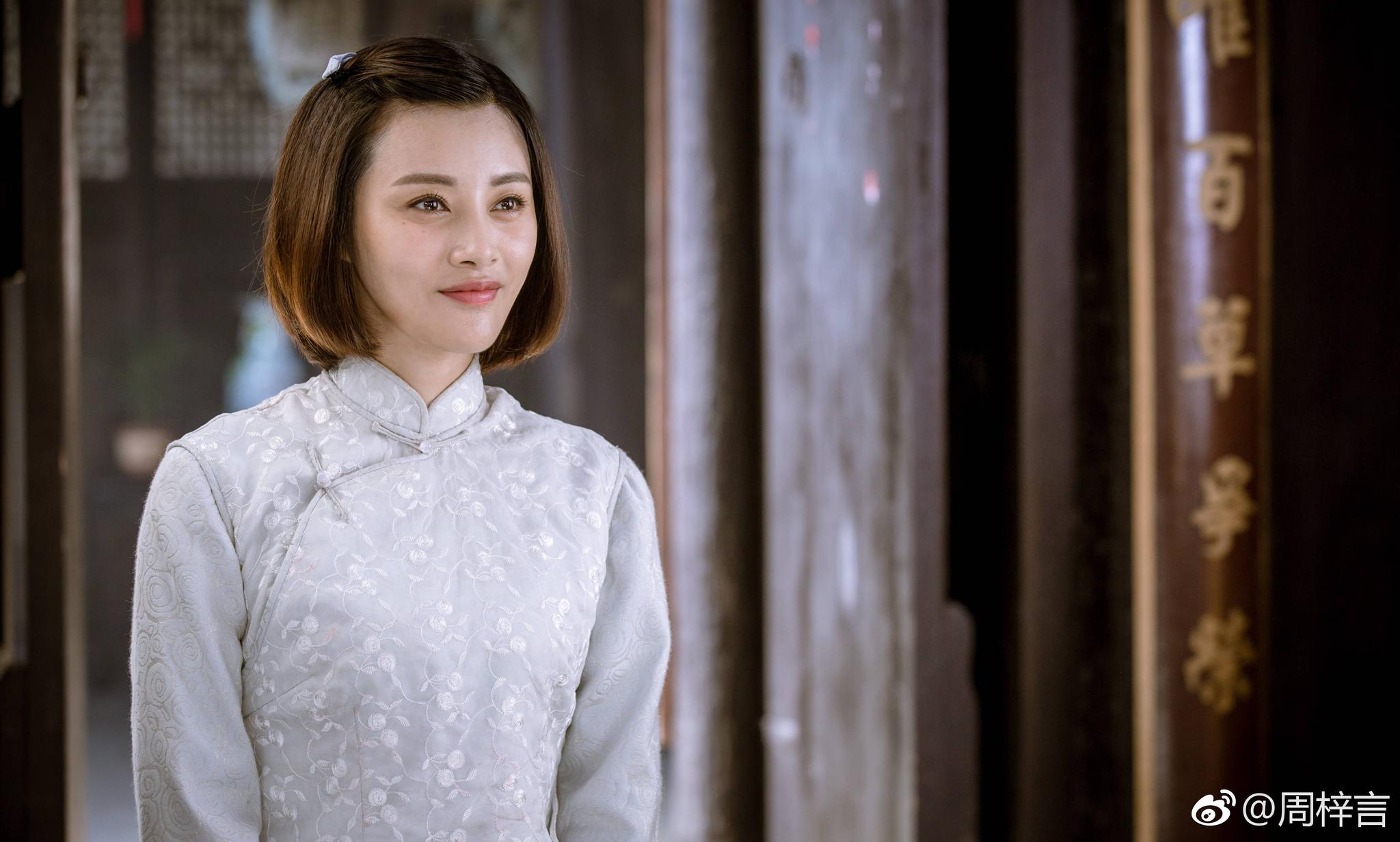 一个快被遗忘的女演员,嫁给圈外老公,如今5岁儿子帅得不像话