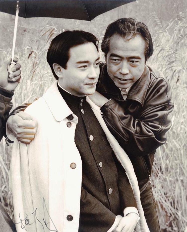 杜可风拍摄的张国荣儒雅风流嬉笑乖张完全不一样的风格