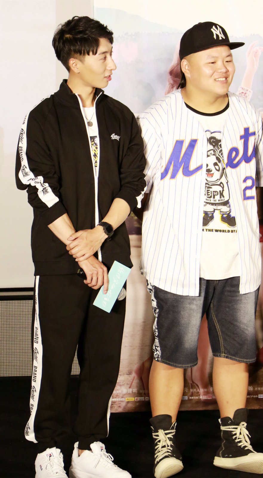 《给19岁的我自己》首映 林伯宏 周凯畅聊19岁的疯狂