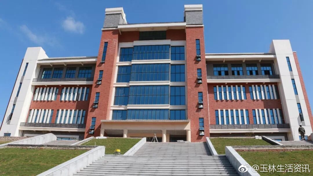 陆川中学新校区美如画