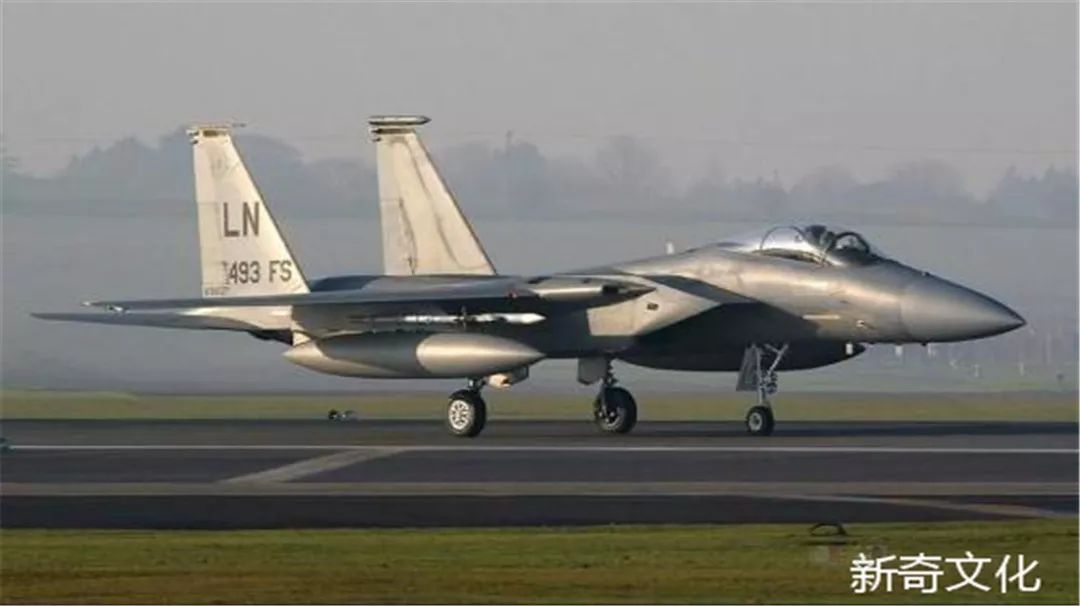 出事的这款战机应该是来自于驻日美军在冲绳基地部署的f15c战斗机中队