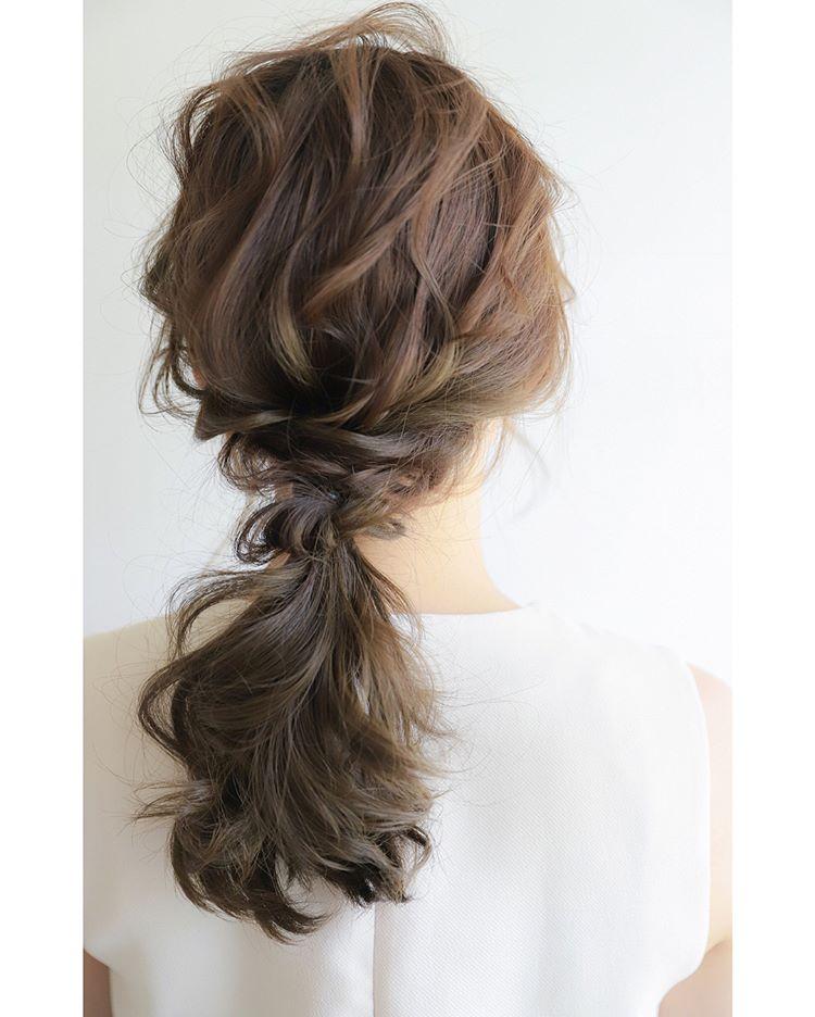 中年女性头发这样扎最优雅又大方