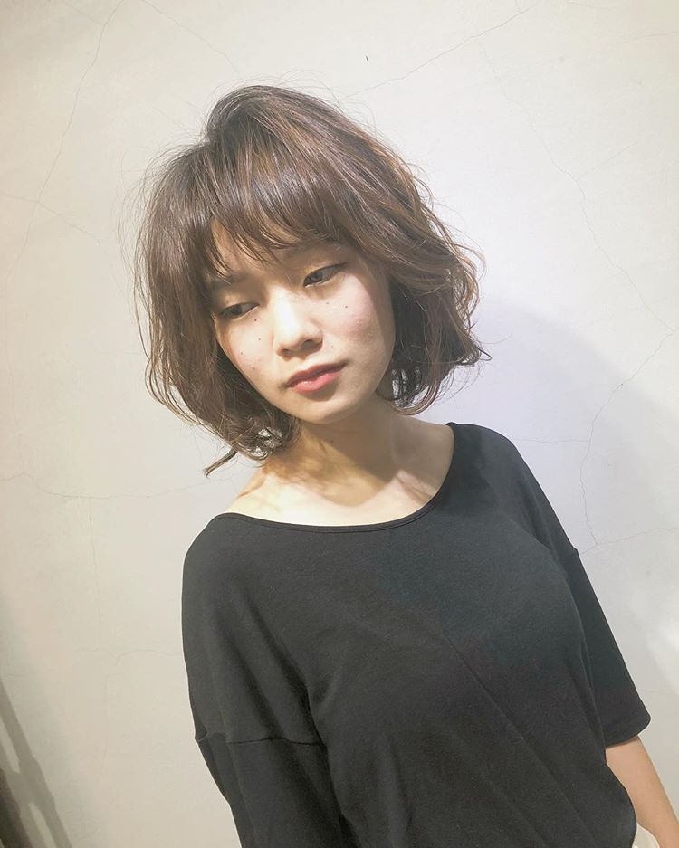 bob发型这样烫,也可以很优雅