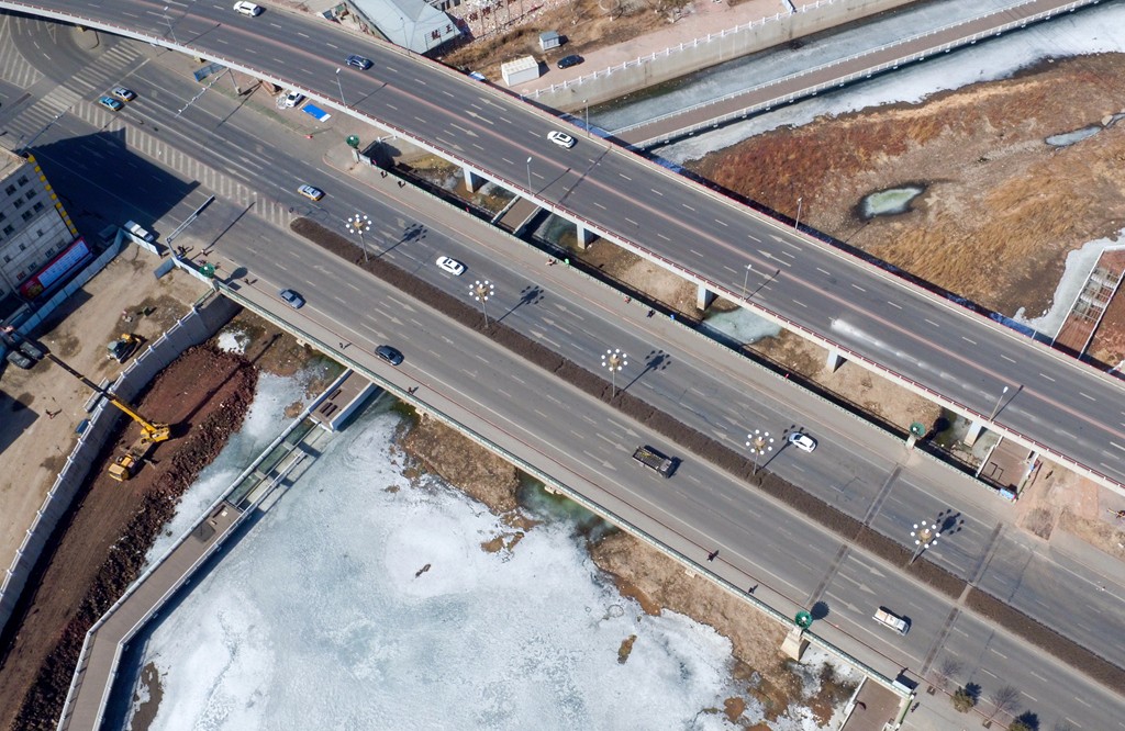长春东大桥23日拆除重建 上帝视角定格36岁老桥最后的模样_新浪看点