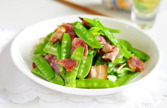"荷兰豆炒腊肠腊肉"这样做好吃有营养,一看就有胃口