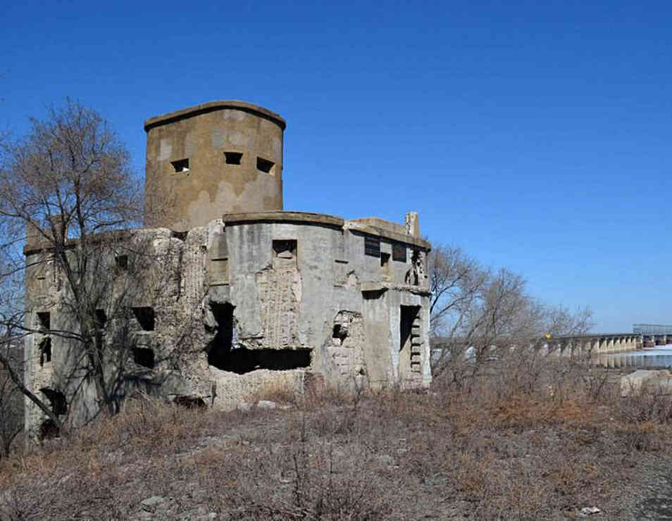 抗战时攻下一座日军炮楼,能缴获多少弹药?老兵含泪说出答案!