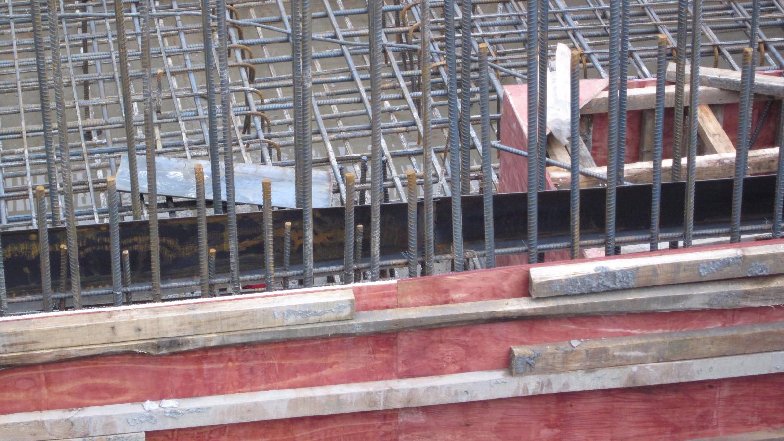 建设楼房时都要用止水钢板,其中有何作用,看看建筑工人怎么说