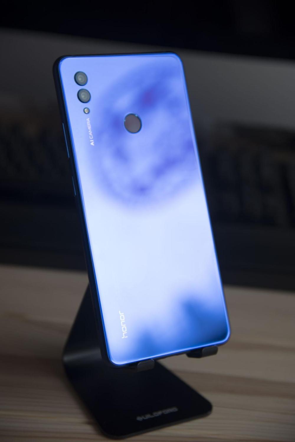 荣耀note10一周深度体验评测巨屏双turbo性能怪兽凉爽吃鸡