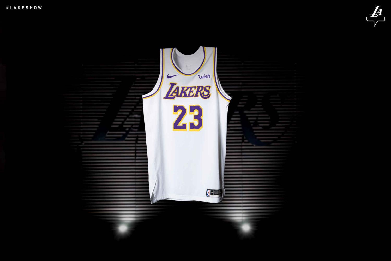 官宣! 湖人下赛季球衣长这样, 网友: 白色那件确定不是骑士球衣?