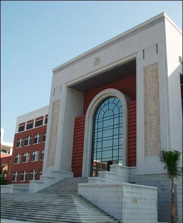 这所中学的历史可追溯至1817年!是原国家教委确认的中国名校!