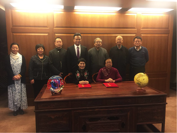 正文        中润华通创始人江瑜,简谦慎博士,马凤凰博士,范建华部长