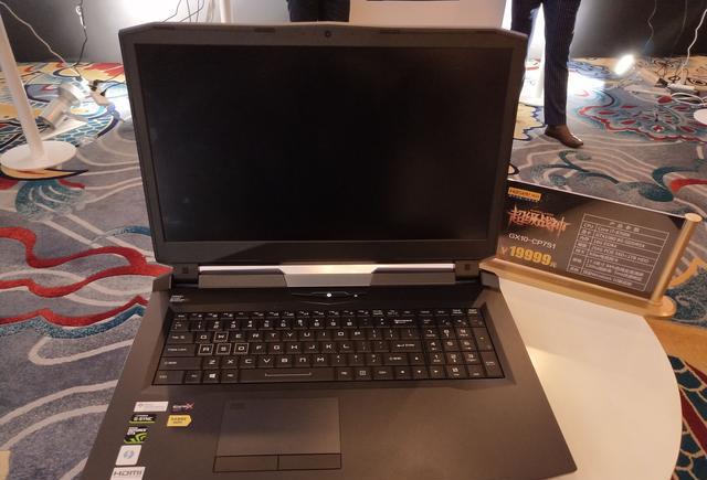 另外以中高端配置起步的神舟zx7-cp5s1,zx8-cp5s1,zx8-cp7s1采用intel