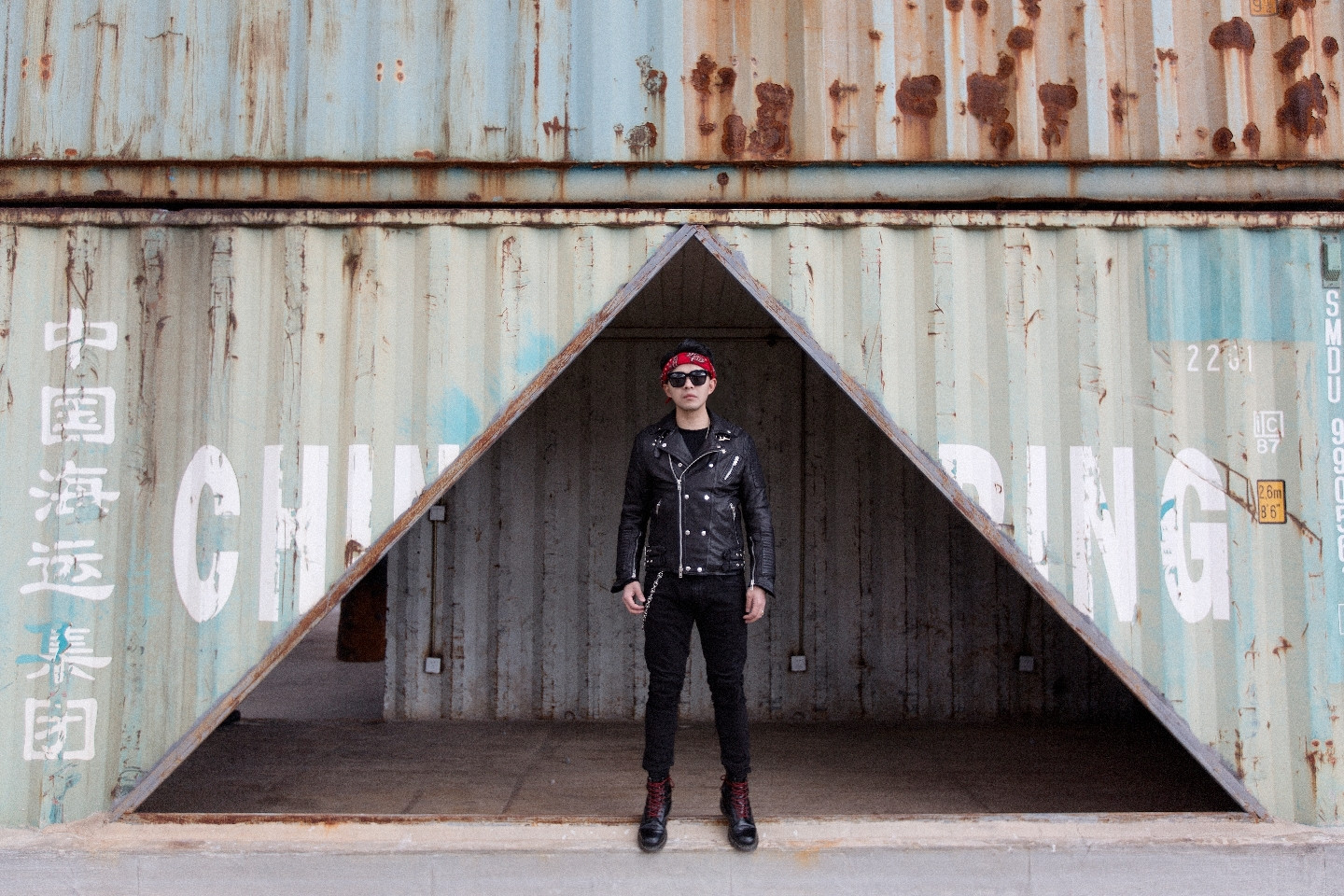 谭轩辕专辑首波主打《朋克》热血上线 再掀摇滚热浪