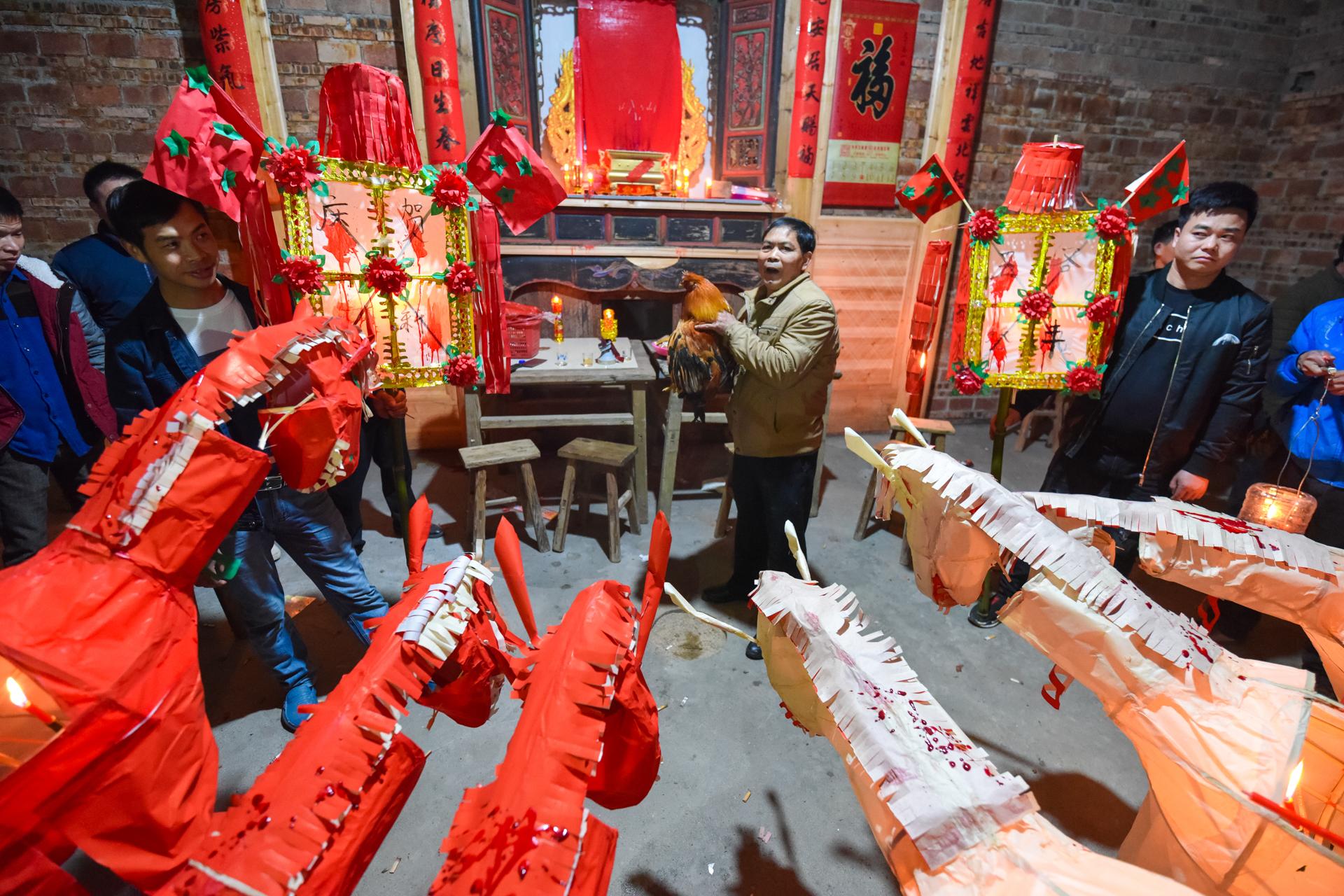 客家长汀,赖地马灯,民族风俗,每当正月元宵佳节,都会手工做马灯