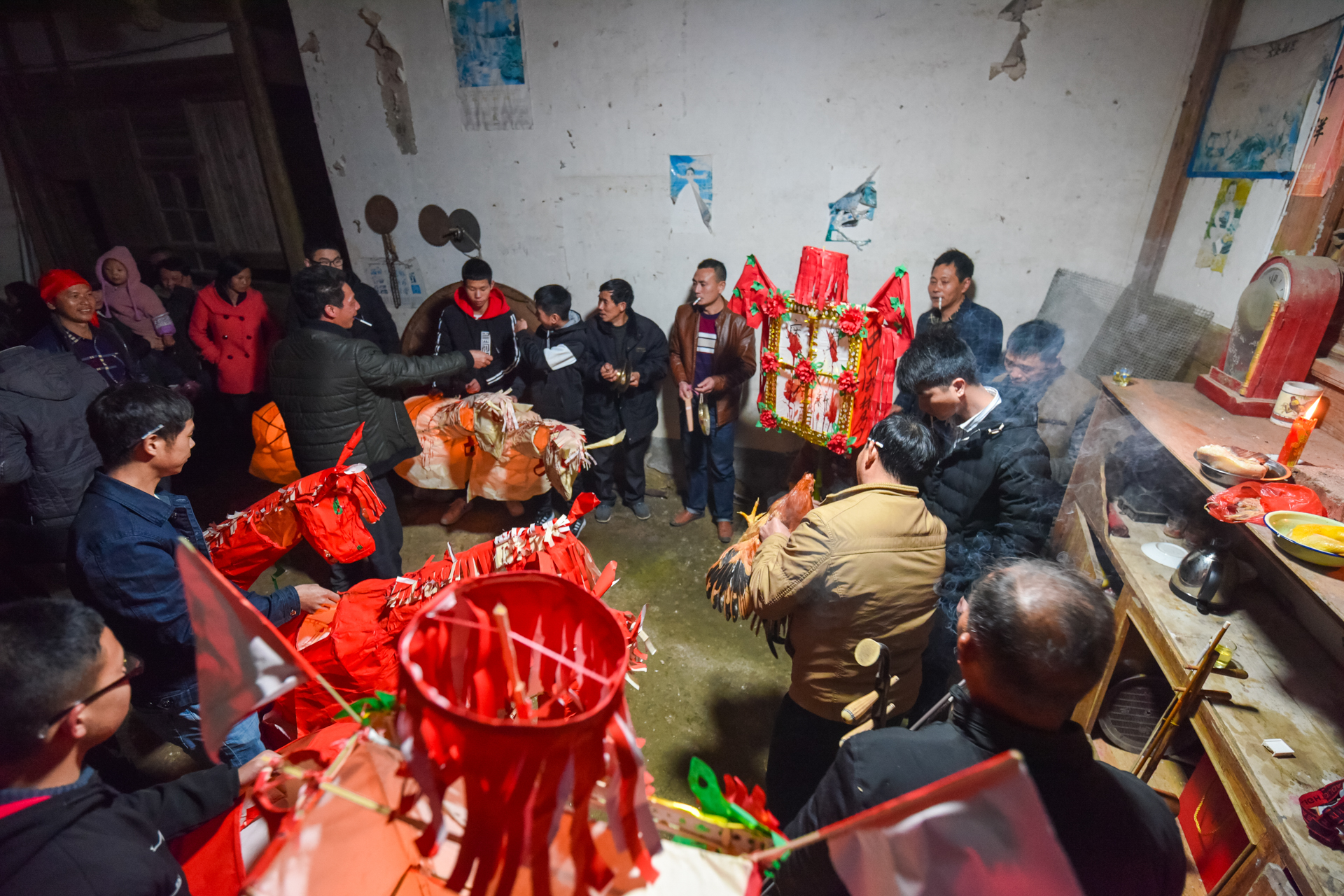 客家长汀,赖地马灯,民族风俗,每当正月元宵佳节,都会手工做马灯