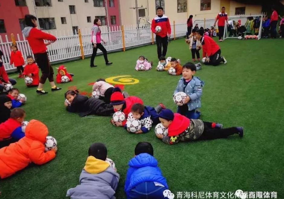 外围足球15分钟进球数:世界杯如火如荼,青海萌