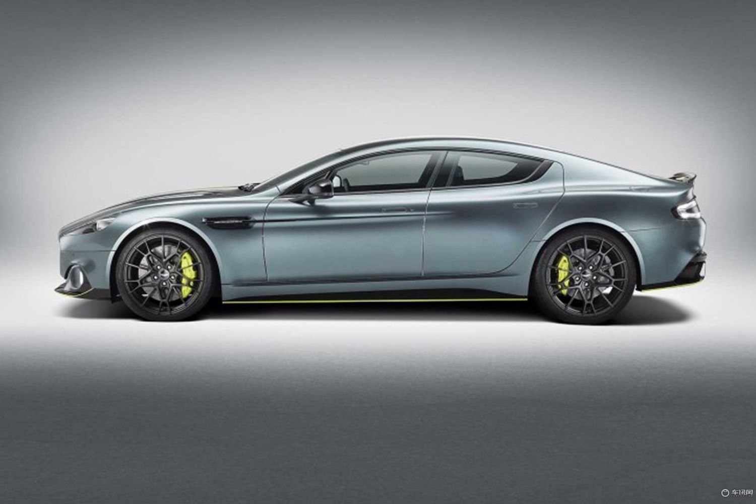 阿斯顿·马丁rapide amr官图 437千瓦