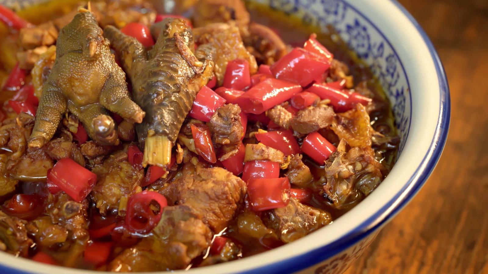 这位隐藏在巷子里的"食神",做的才是长沙最地道的口味鸡