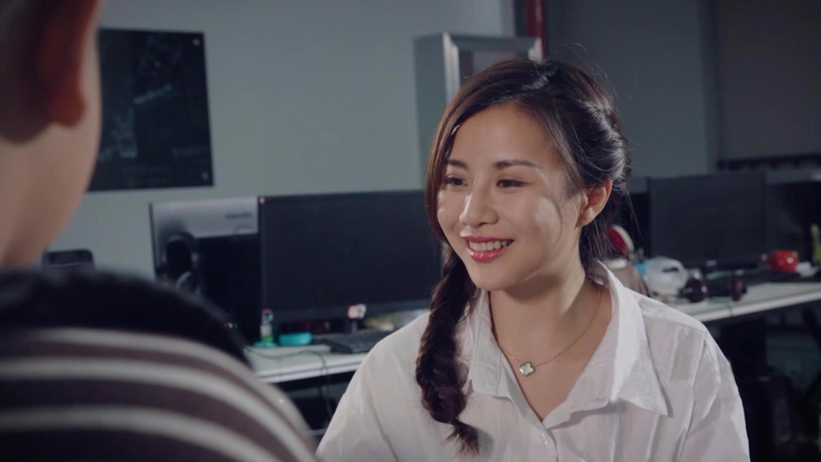 陈翔六点半:小区住户素质太低狗屎都不铲,保安的做法大快人心!