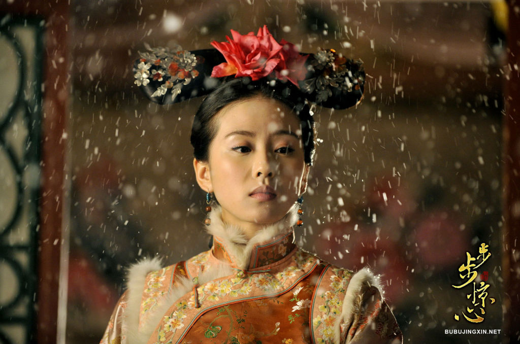 《仙剑奇侠传》中的龙葵和《步步惊心》中那个古怪精灵的马尔泰若曦了