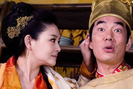 历史上有这几位怕老婆那是出来名的,怕老婆在古代的叫法是"耙耳朵",接