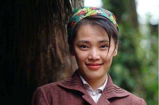 她是北影96届的学生,是赵薇黄晓明的班长,一件事而放弃了娱乐圈!