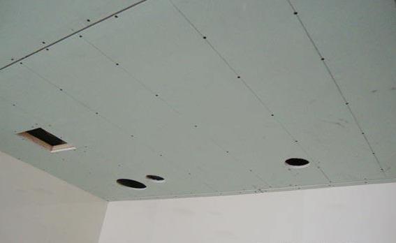 安装吊顶灯孔谁来开?听老师傅说完,我恍然大悟