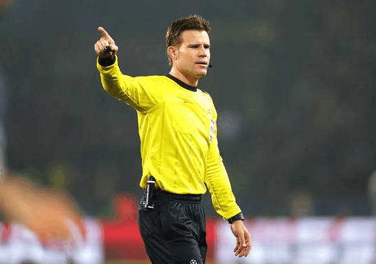 尴尬,世界杯最具争议的裁判获得了德国最佳裁判金哨奖