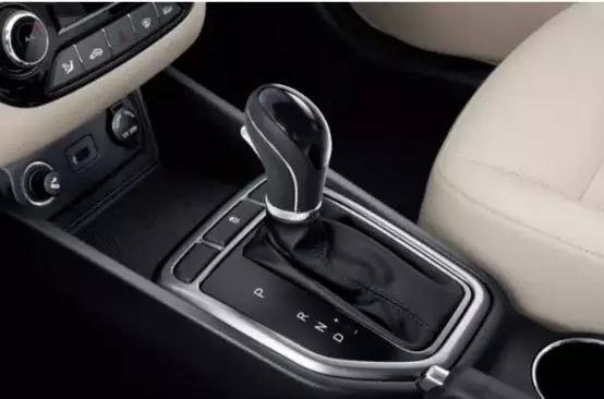 想毁车你就继续这么开