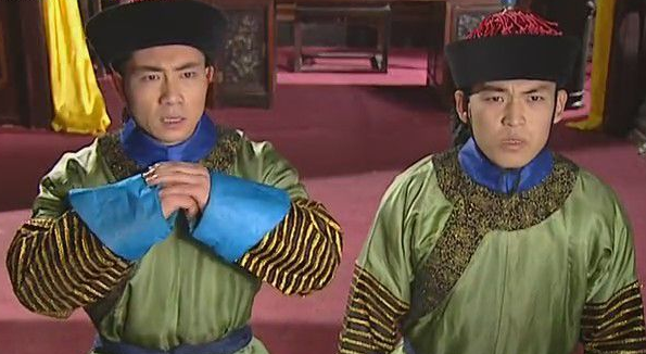 他便是电视剧还珠格格傍边,一个小宦官高达的扮演者许军本,实在高达