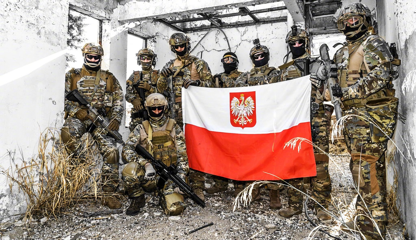 nswdg美国联邦调查局特种武器和战术部队 fbi swat法国国家宪