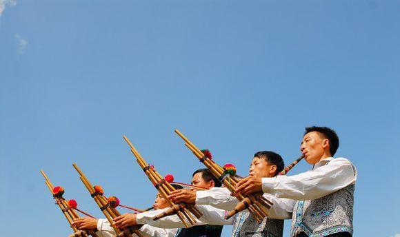 苗族文化的象征—芦笙