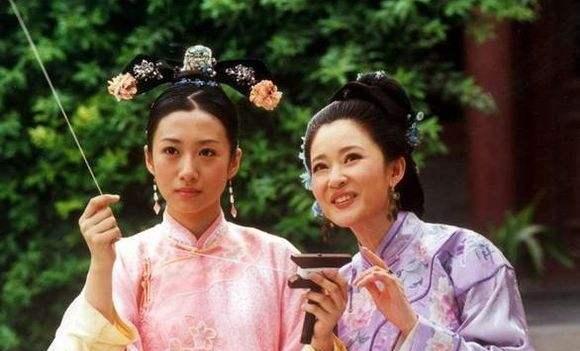 她是乾隆的小女儿, 受尽万般恩宠, 和珅因她留得全尸