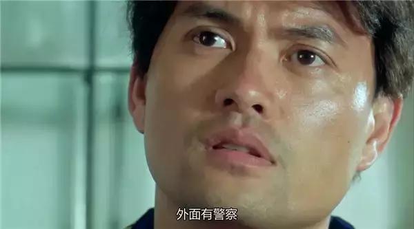 内地也有两部电视剧,分别是《惊天铁案》《插翅难逃》,相信不少人应该