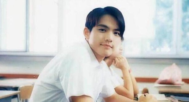 珍贵旧照:沈腾可以演流星花园,彭于晏皮肤黝黑秀腹肌这是年轻时的黄磊