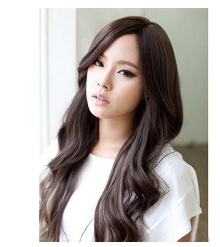 宽脸方脸女生适合的发型 2018中分发型迅速瘦脸