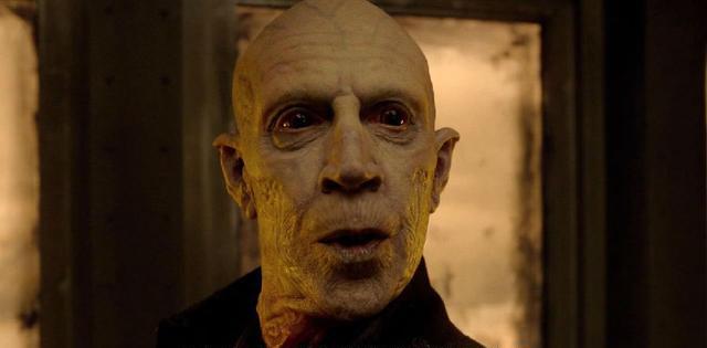 要说《血族》,还是昆兰先生最帅