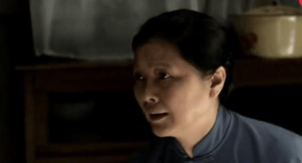 还有位国家一级演员就是大哥安泰家的保姆孙妈,孙妈扮演者是张九妹