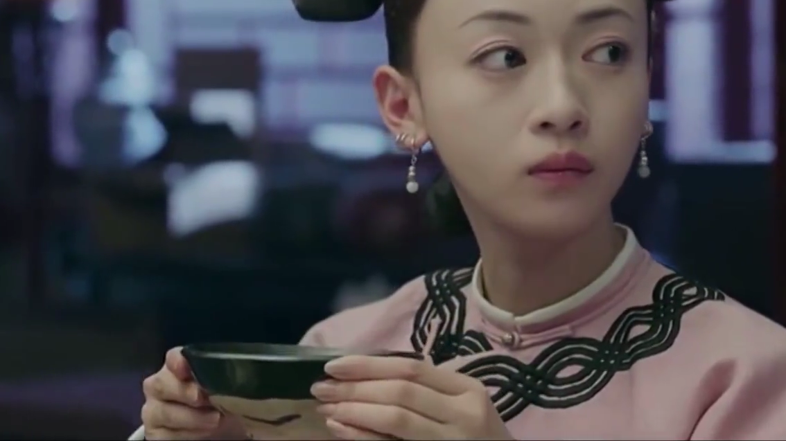 变成表情包 魏璎珞吃面条无实物表演太传神