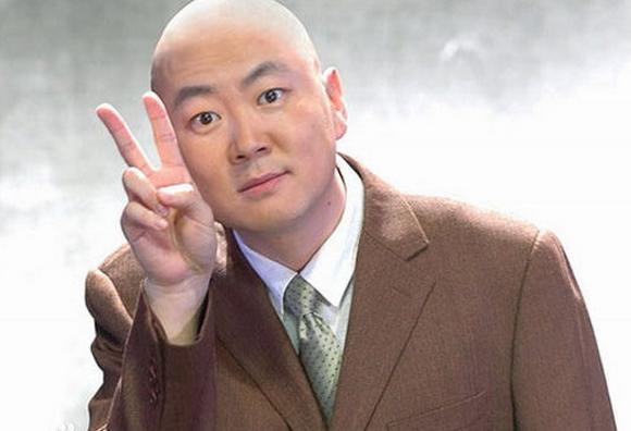 光头笑星,年过五旬却娶80后娇妻,他那憨样令人捧腹|郭冬临|牛莉|小品