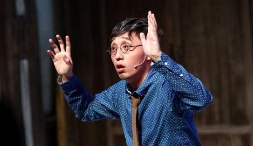 华少发胖到脖子都快看不见了网友岁月是把杀猪刀