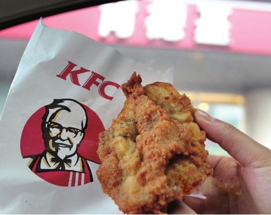 应不应该让小孩子再吃速食鸡肉|激素|翅膀|肯德基_新浪新闻